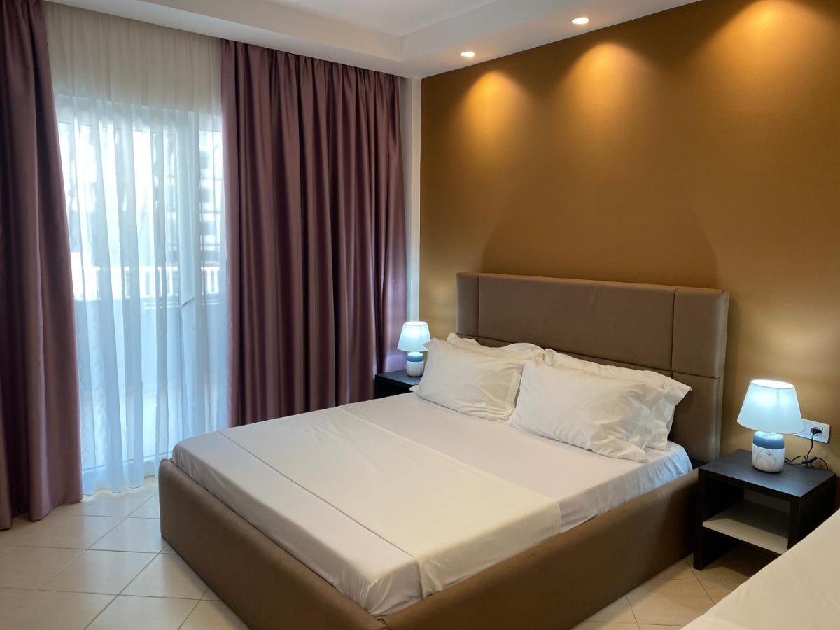 Atrium Deluxe Resort Golem  Exteriér fotografie